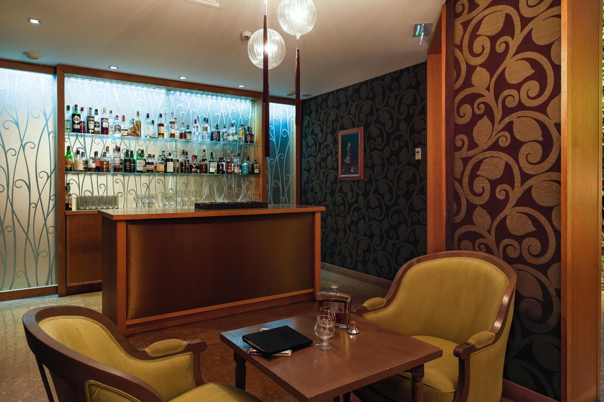 Hotel Pas De Calais Paris Eksteriør billede