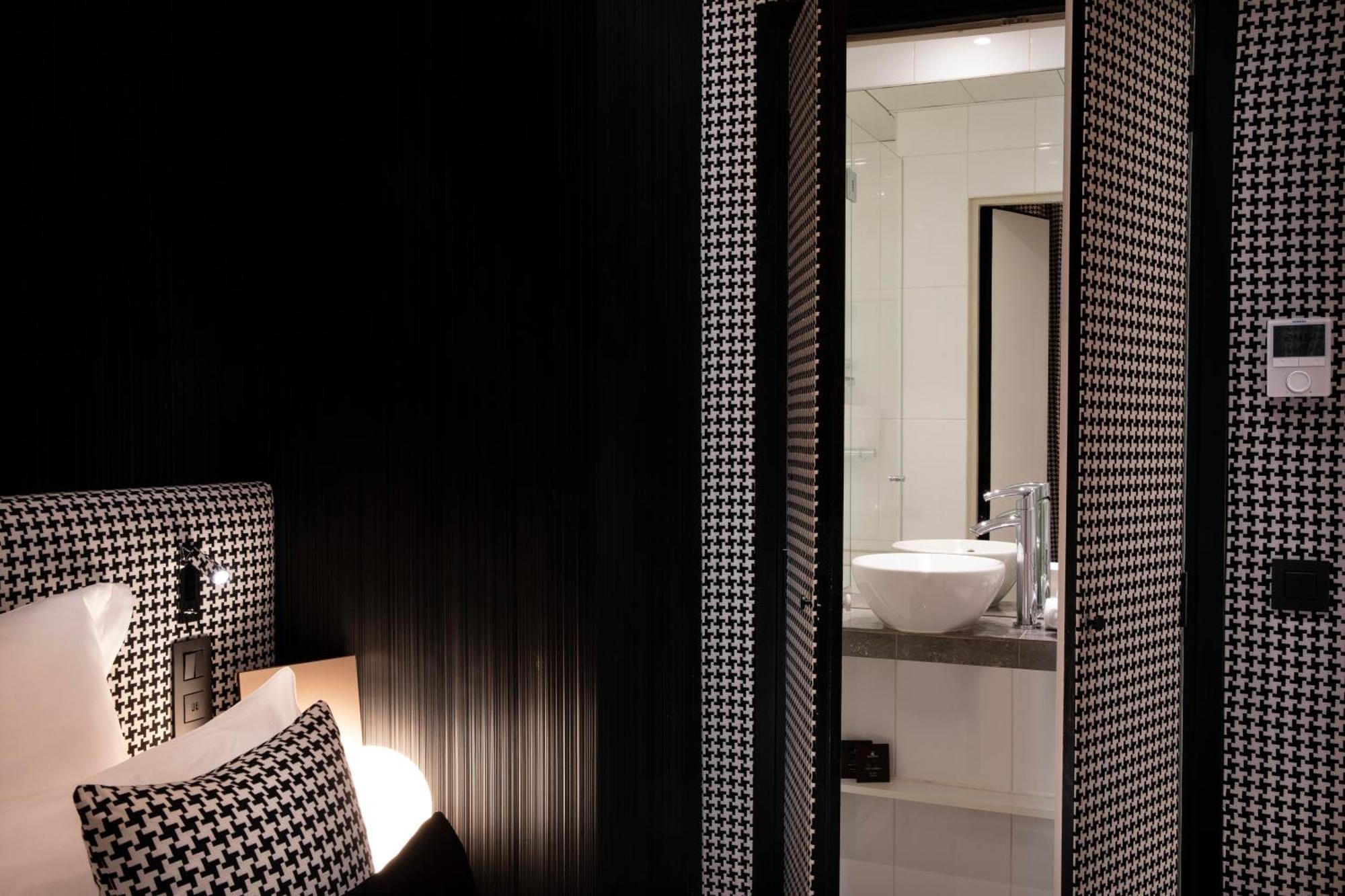 Hotel Pas De Calais Paris Eksteriør billede